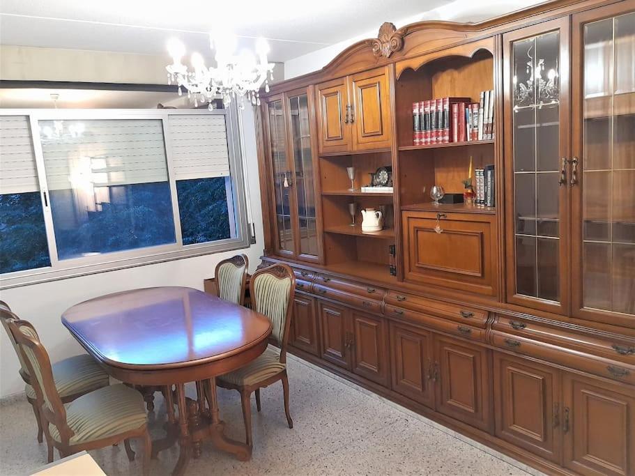 Gran Apartamento Cerca Del Aeropuerto Apartment เอลปรัตเดยูเบรกัต ภายนอก รูปภาพ